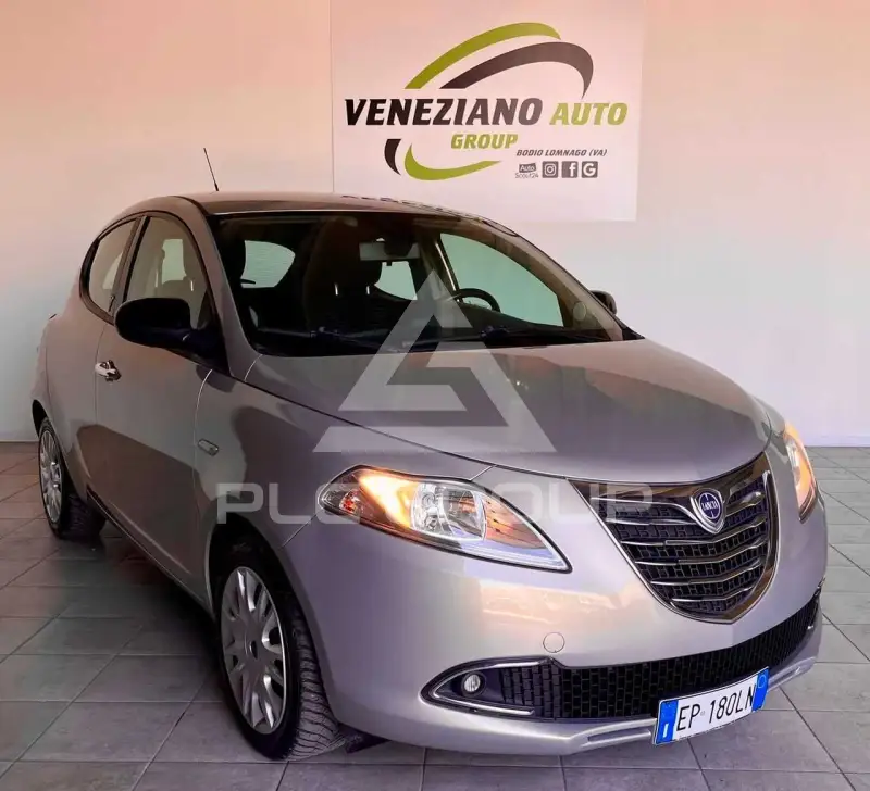 2012 Lancia YPSILON