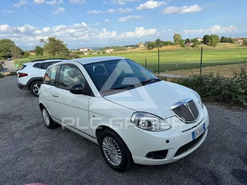 2012 Lancia YPSILON