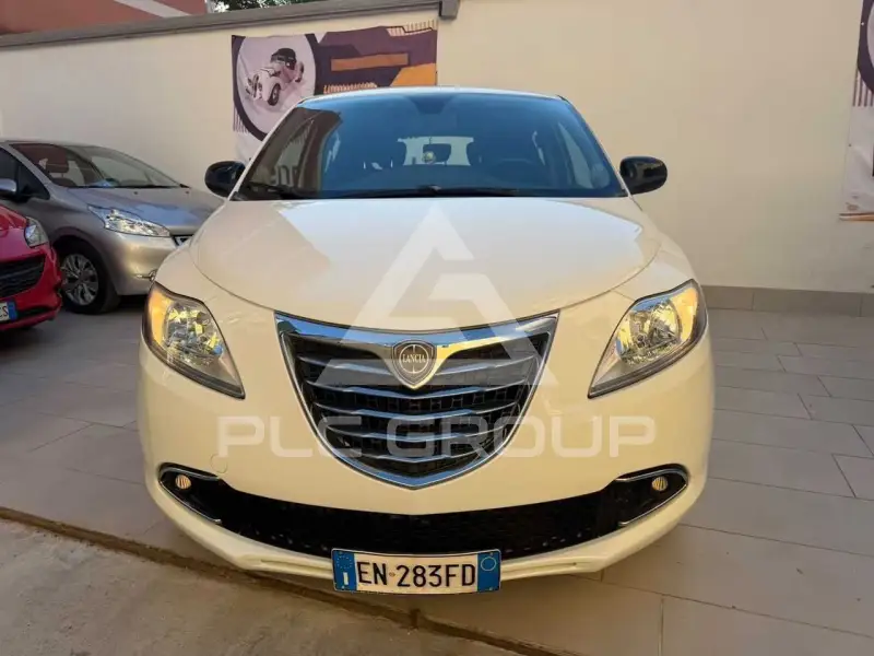 2012 Lancia YPSILON