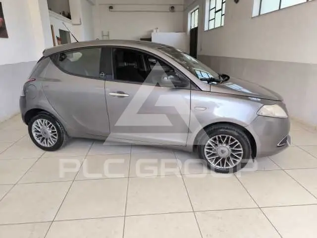 2012 Lancia YPSILON