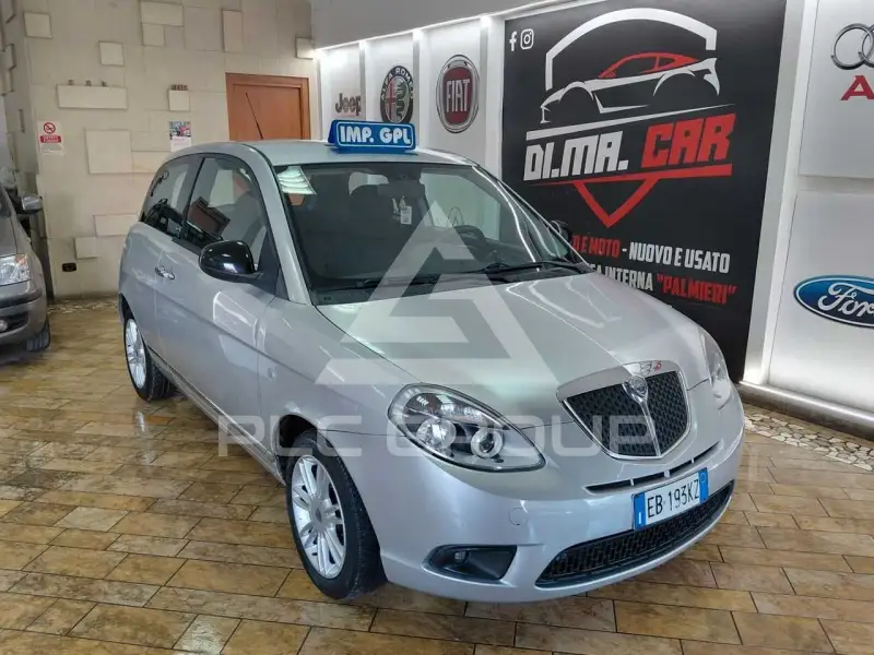 2012 Lancia YPSILON