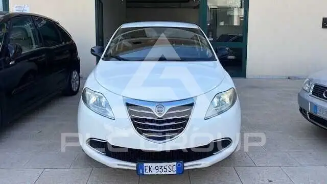 2012 Lancia YPSILON