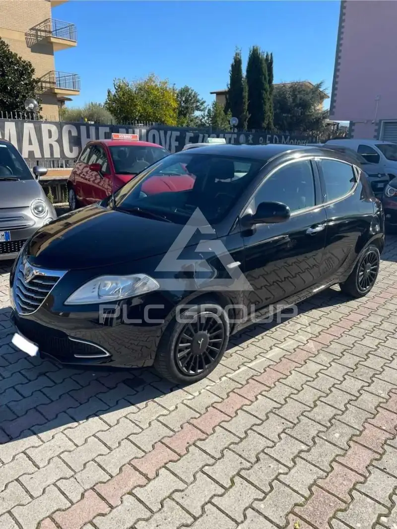 2012 Lancia YPSILON