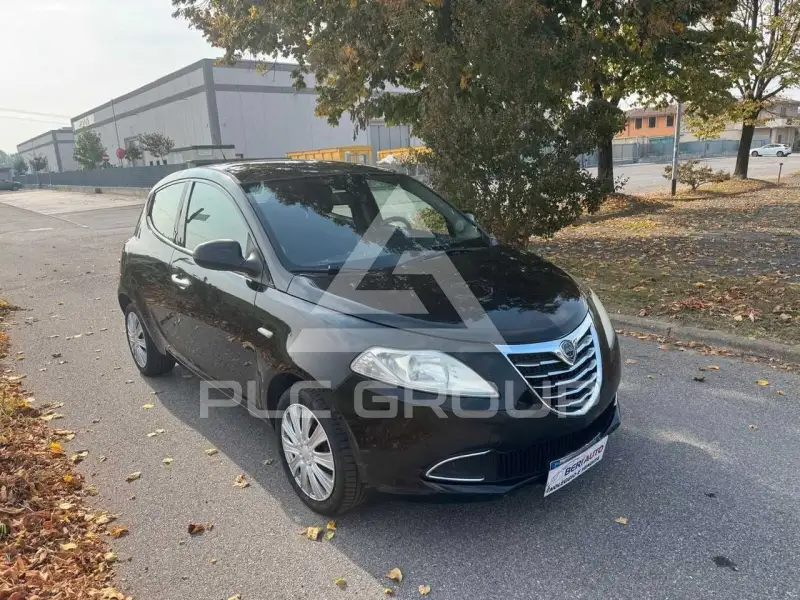 2012 Lancia YPSILON