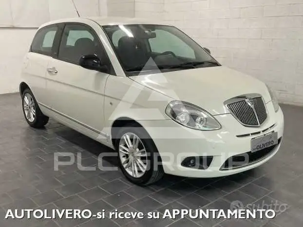 2012 Lancia YPSILON