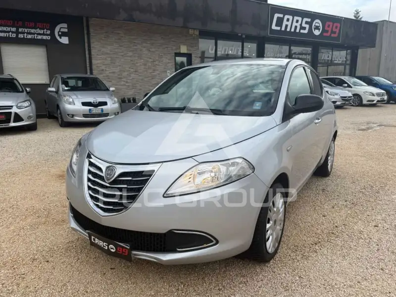 2012 Lancia YPSILON