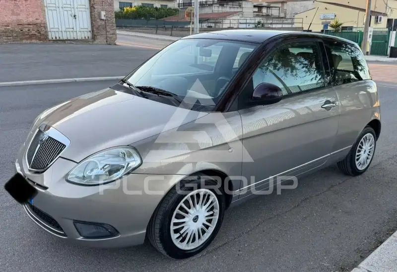 2012 Lancia YPSILON
