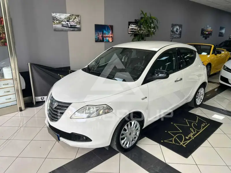 2012 Lancia YPSILON