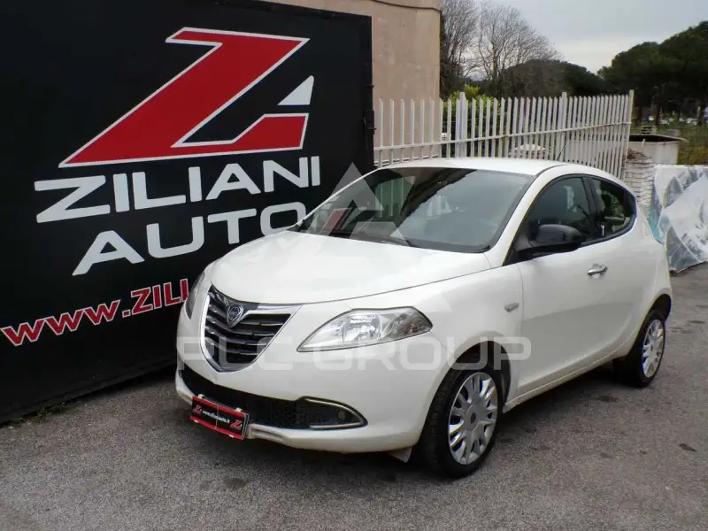 2012 Lancia YPSILON