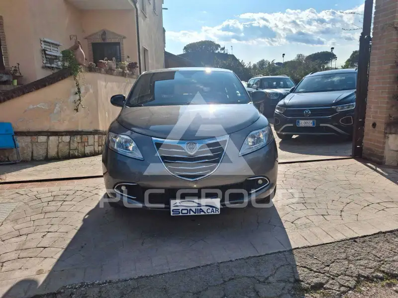 2012 Lancia YPSILON
