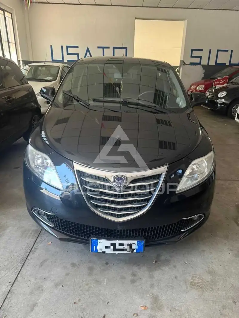 2012 Lancia YPSILON