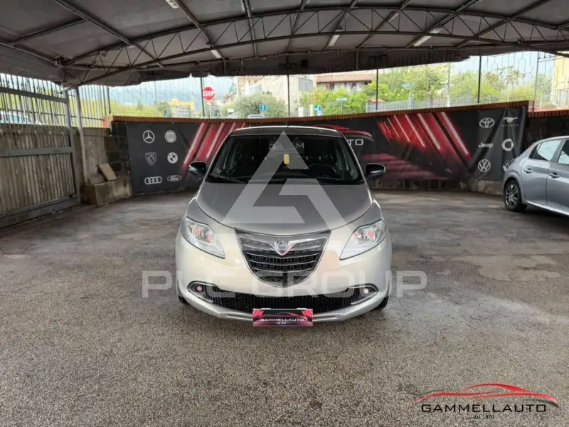 2012 Lancia YPSILON