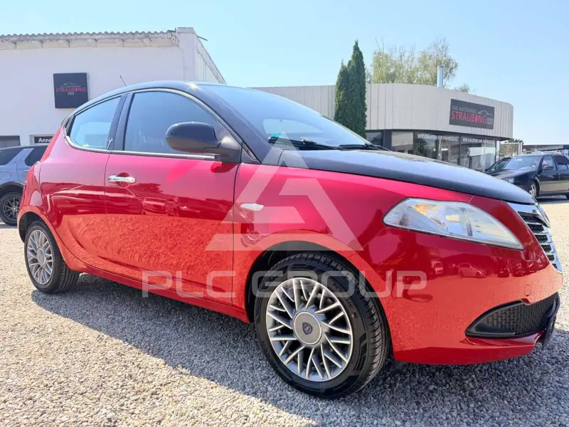 2012 Lancia YPSILON