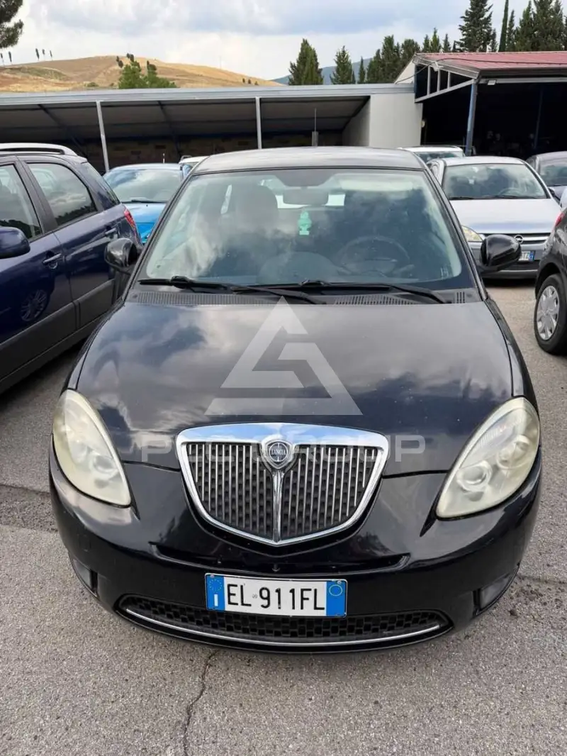 2012 Lancia YPSILON