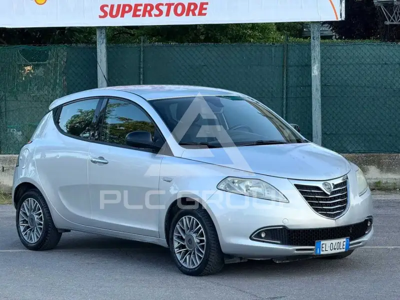 2012 Lancia YPSILON