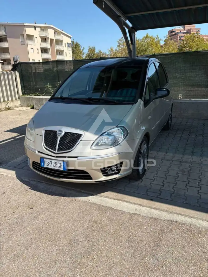 2012 Lancia Musa