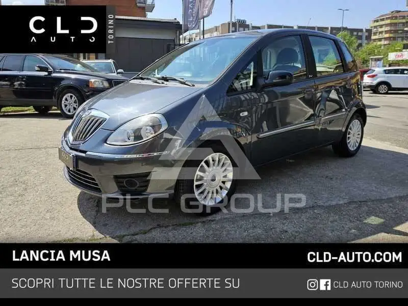 2012 Lancia Musa