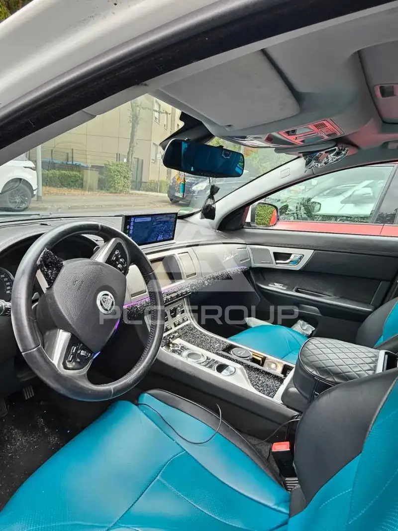 2012 Jaguar XF