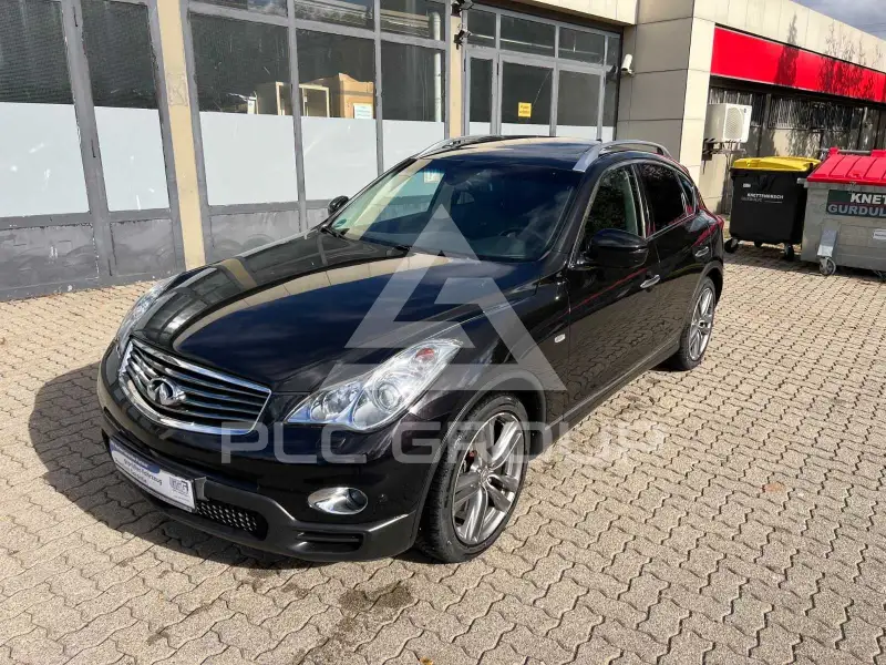 2012 Infinity EX30