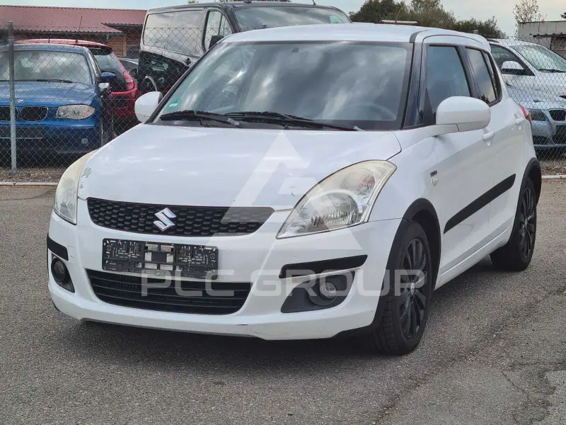 2012 Suzuki SWIFT