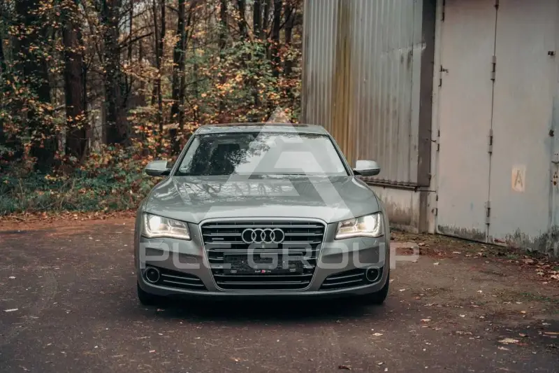 2012 Audi A8