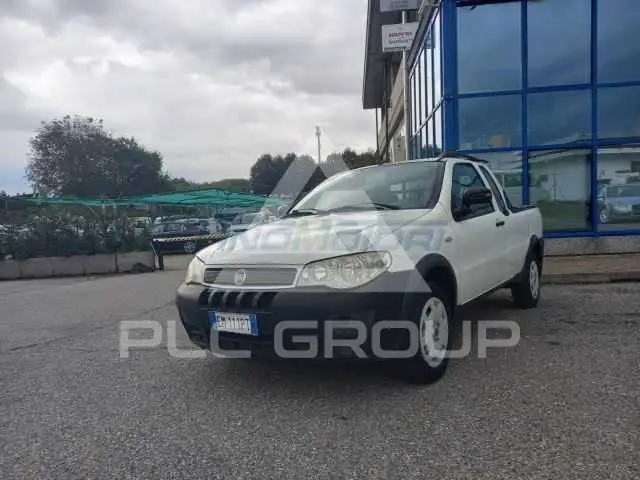 2012 Fiat Strada