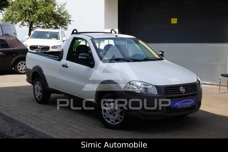 2012 Fiat Strada