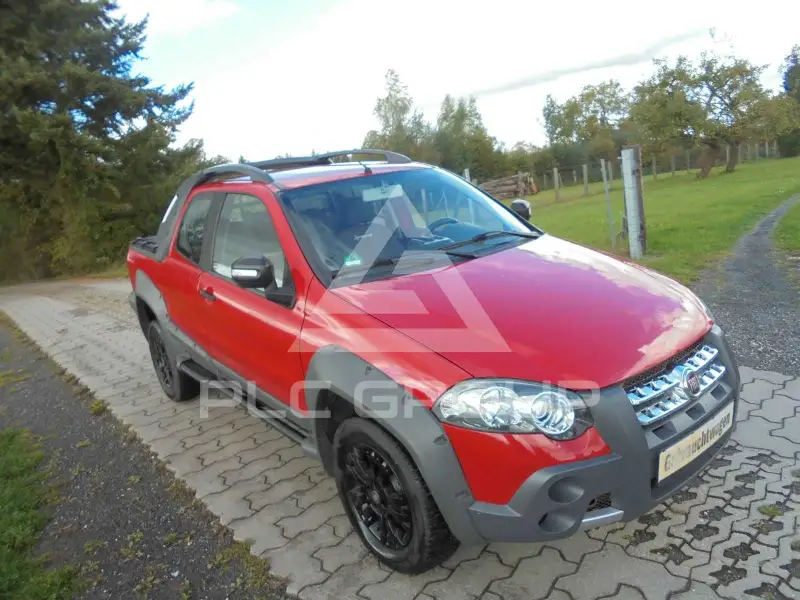 2012 Fiat Strada