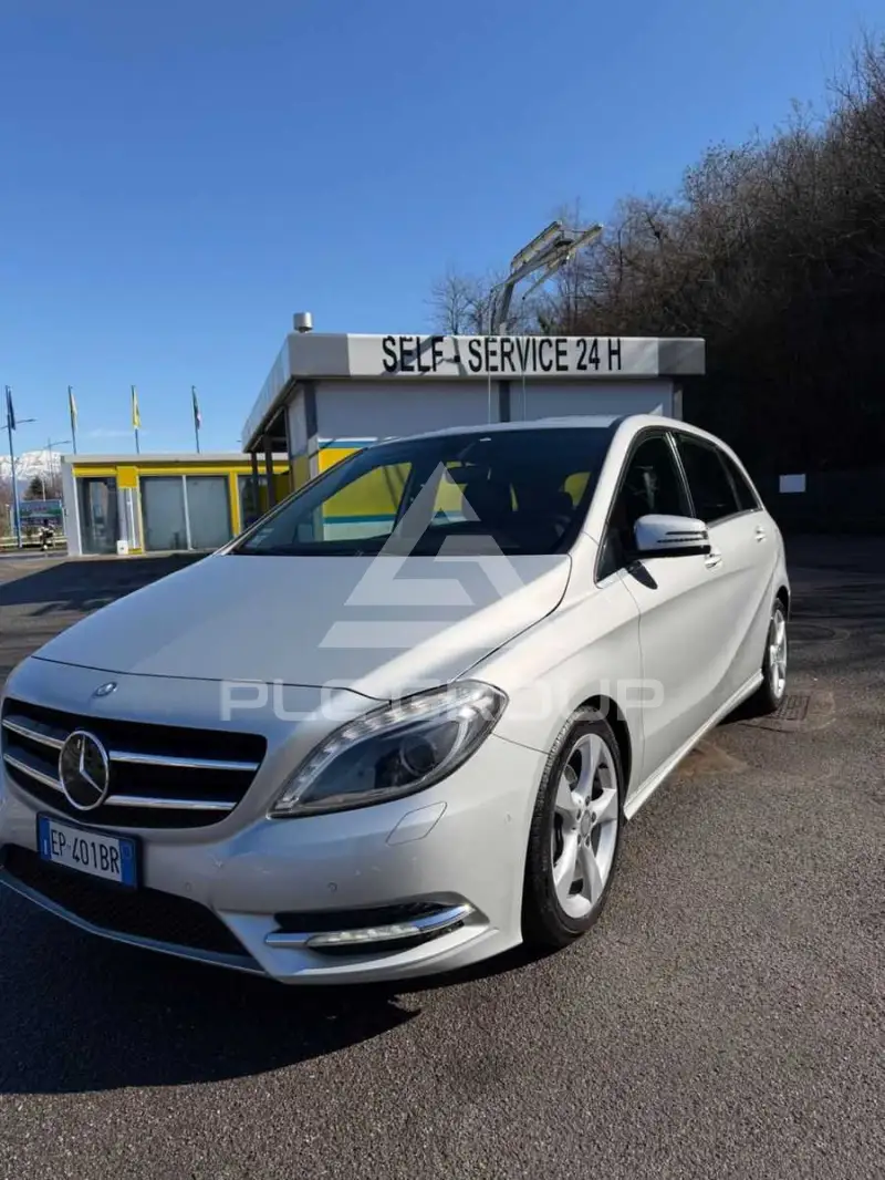 2012 Mercedes Benz B 200