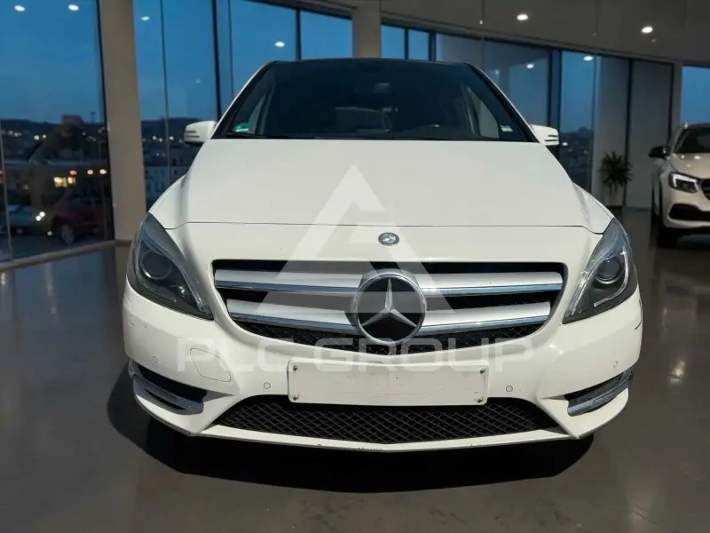 2012 Mercedes Benz B 200