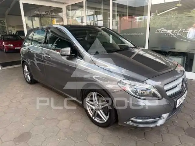 2012 Mercedes Benz B 200