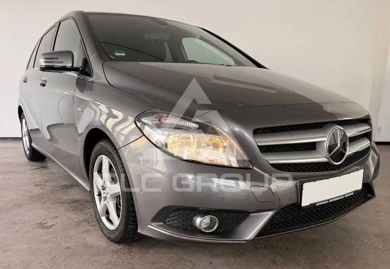 2012 Mercedes Benz B 200