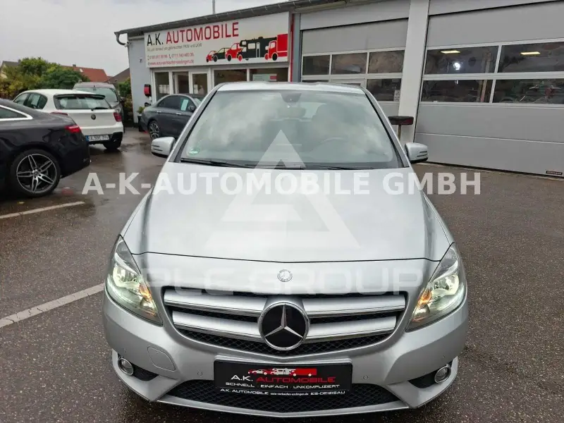 2012 Mercedes Benz B 200