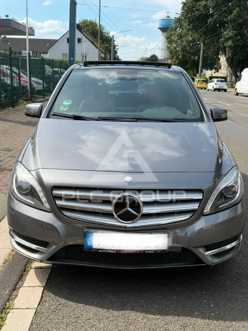 2012 Mercedes Benz B 200