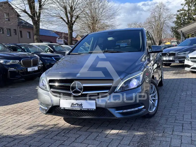 2012 Mercedes Benz B 200