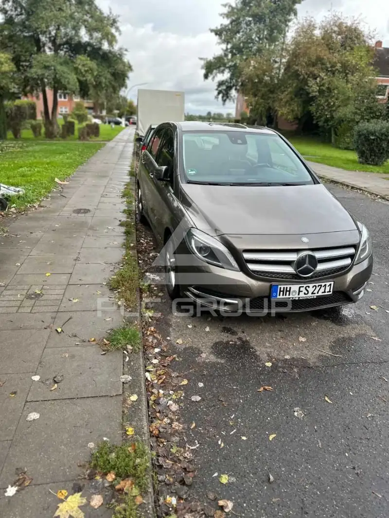 2012 Mercedes Benz B 200