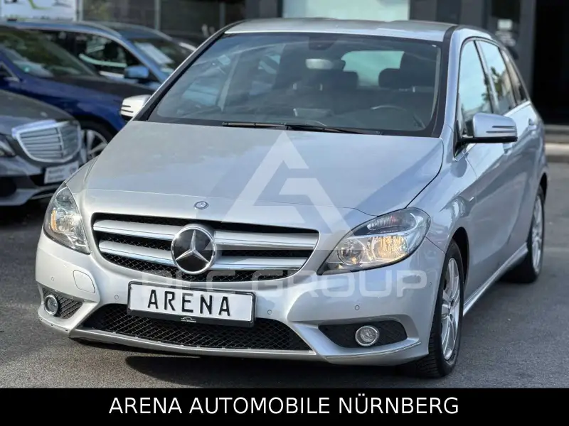 2012 Mercedes Benz B 200