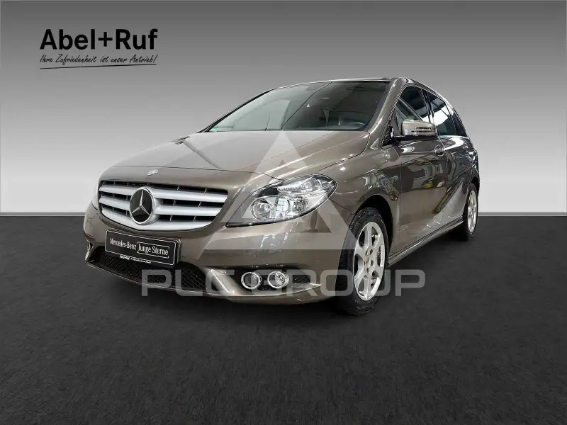2012 Mercedes Benz B 200