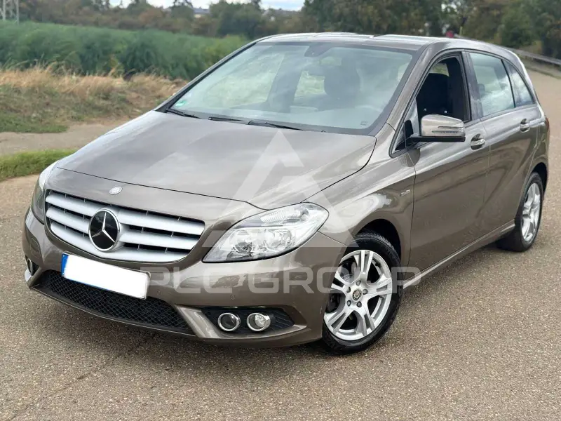 2012 Mercedes Benz B 200