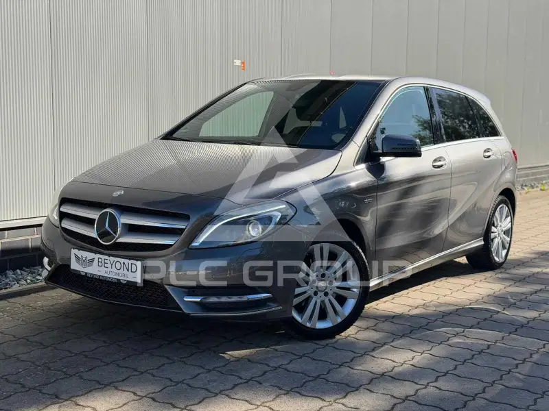 2012 Mercedes Benz B 200