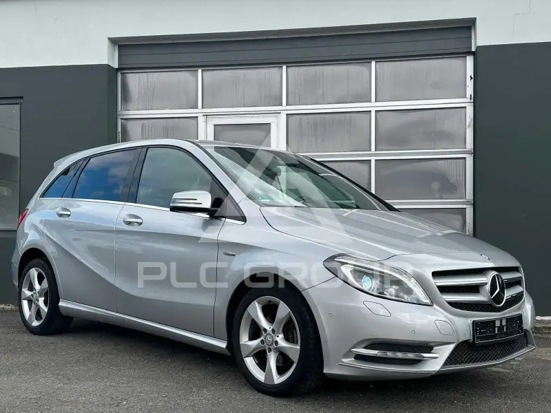 2012 Mercedes Benz B 200
