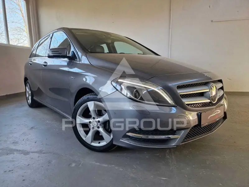 2012 Mercedes Benz B 200