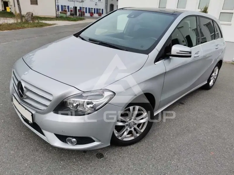 2012 Mercedes Benz B 200