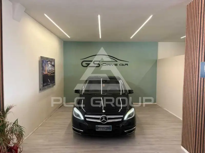 2012 Mercedes Benz B 200