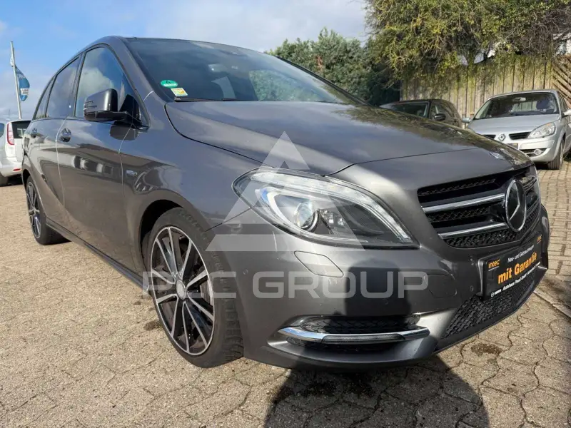 2012 Mercedes Benz B 200