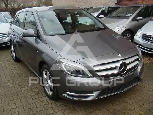 2012 Mercedes Benz B 200