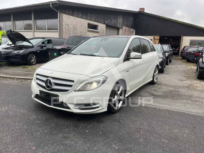 2012 Mercedes Benz B 200
