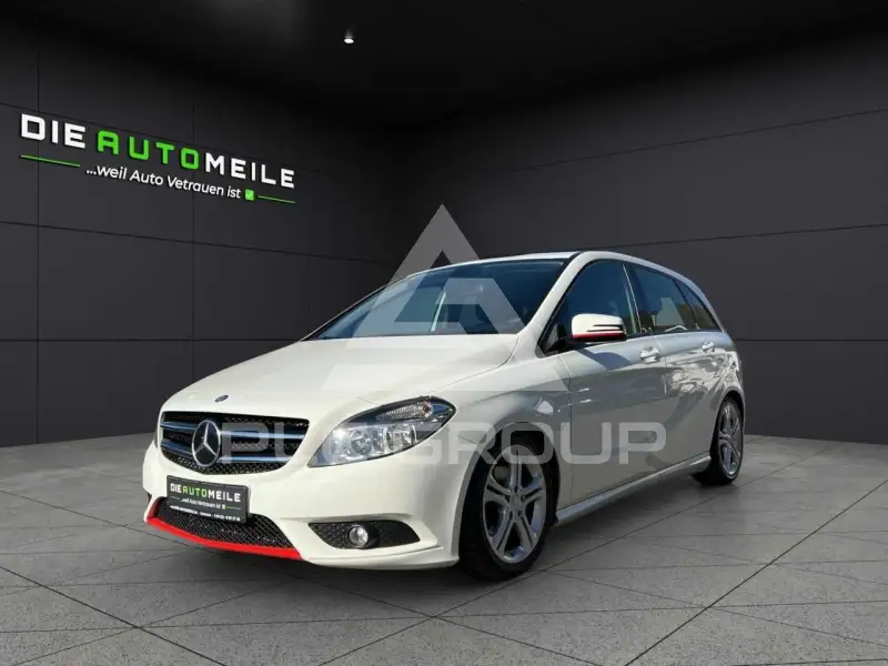 2012 Mercedes Benz B 200