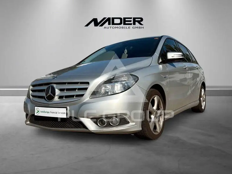 2012 Mercedes Benz B 200