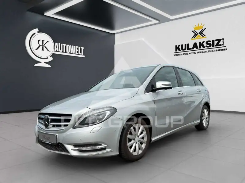 2012 Mercedes Benz B 200